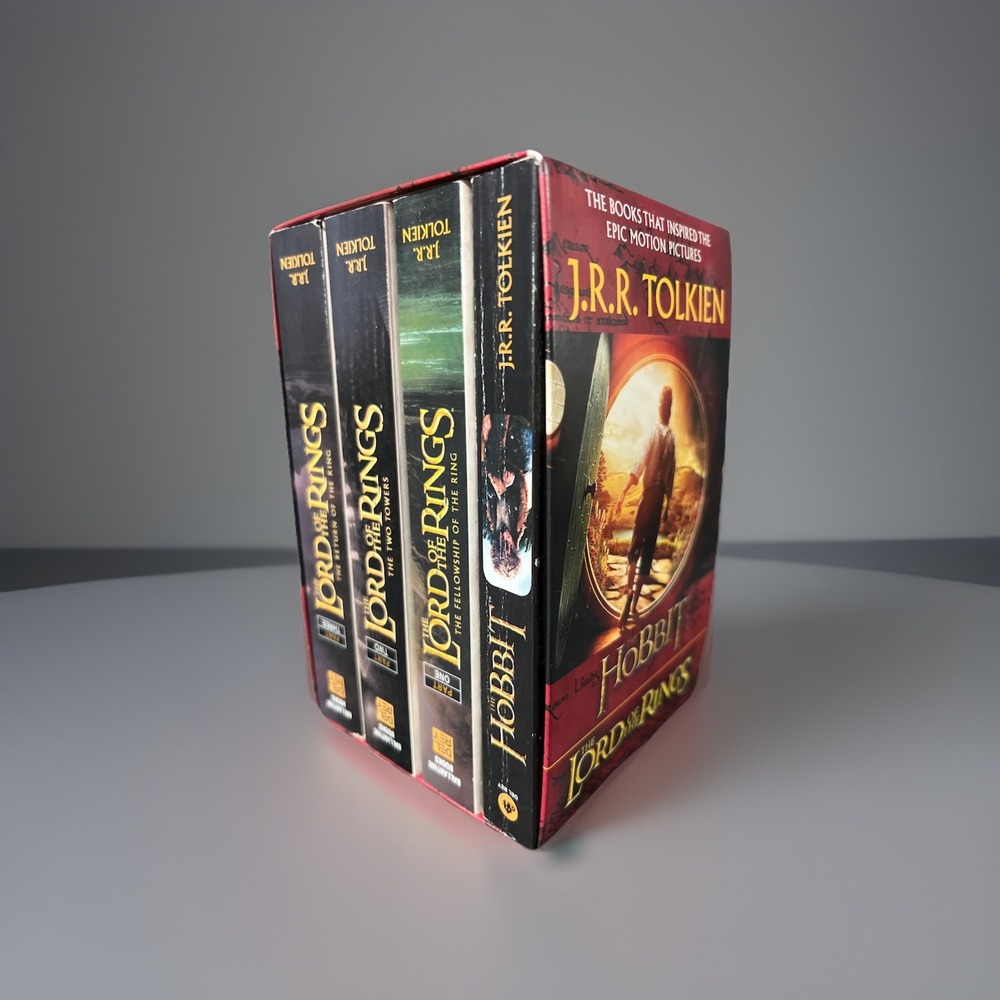 J.R.R. Tolkien 4-Book Boxed Set: The Hobbit and The Lord‎ of the Rings, Tolkien,